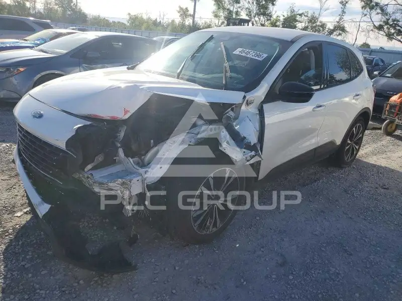 2022 Ford ESCAPE photo