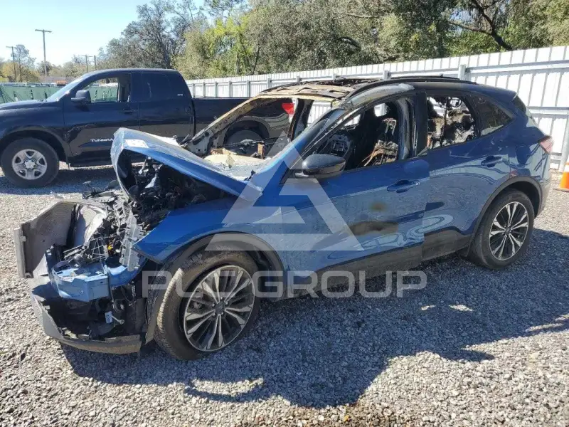 2022 Ford ESCAPE фото