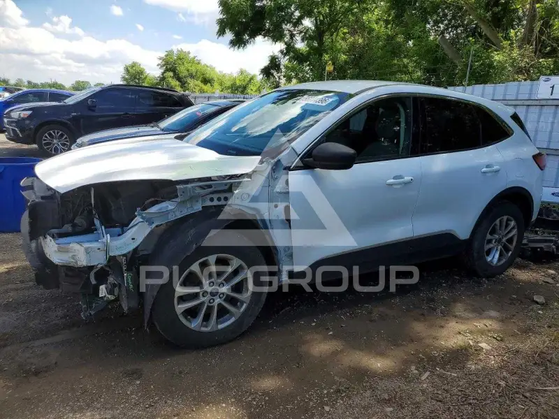2022 Ford ESCAPE photo