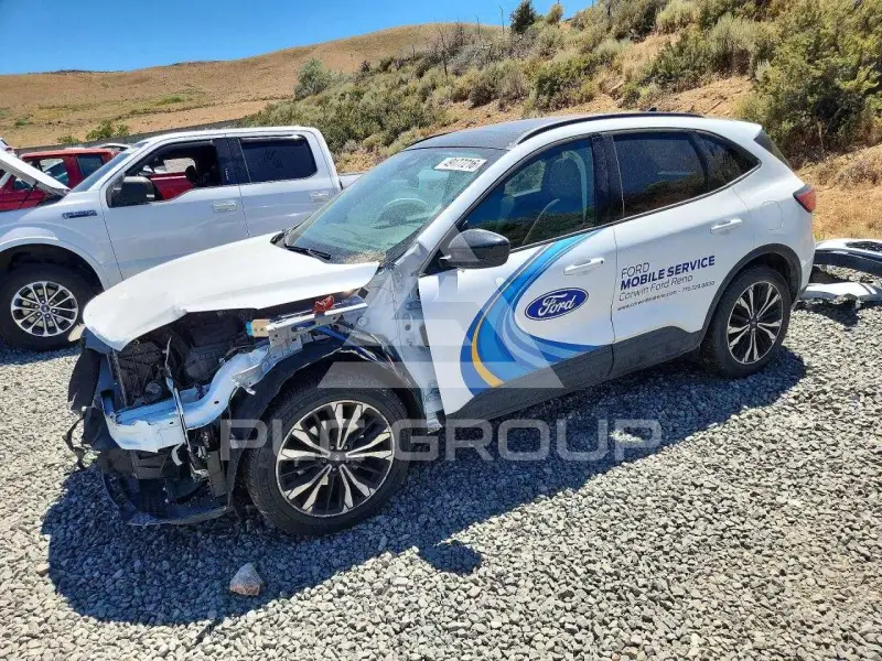 2022 Ford ESCAPE фото