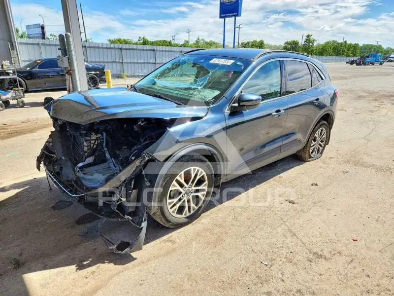 2022 Ford ESCAPE photo