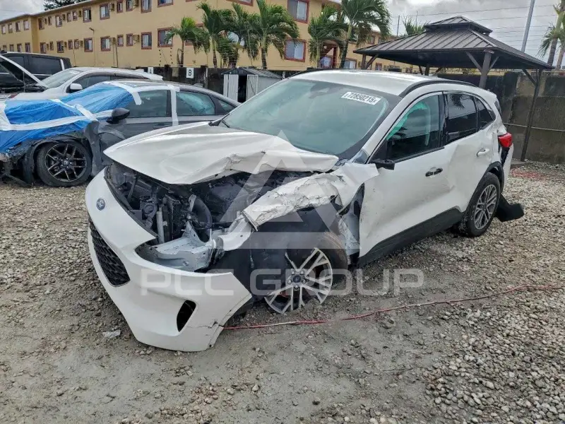 2022 Ford ESCAPE фото