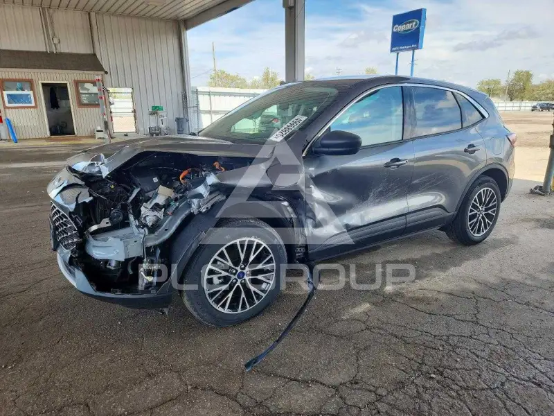 2022 Ford ESCAPE фото