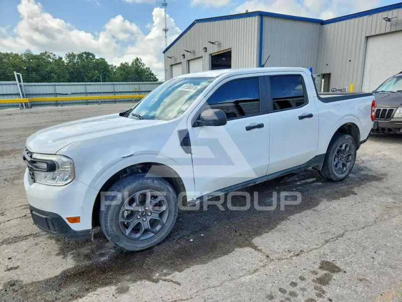 2022 Ford Maverick photo