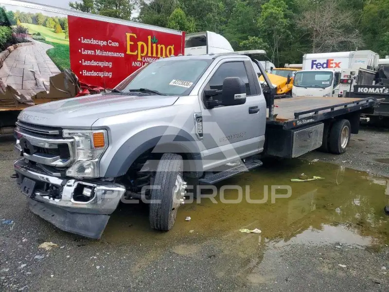 2022 Ford F-550 фото