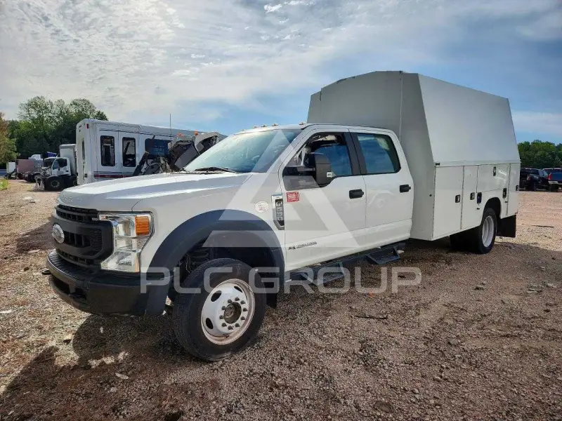2022 Ford F-550 фото