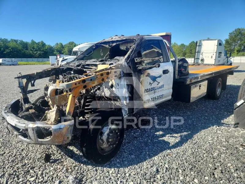 2022 Ford F-550 фото