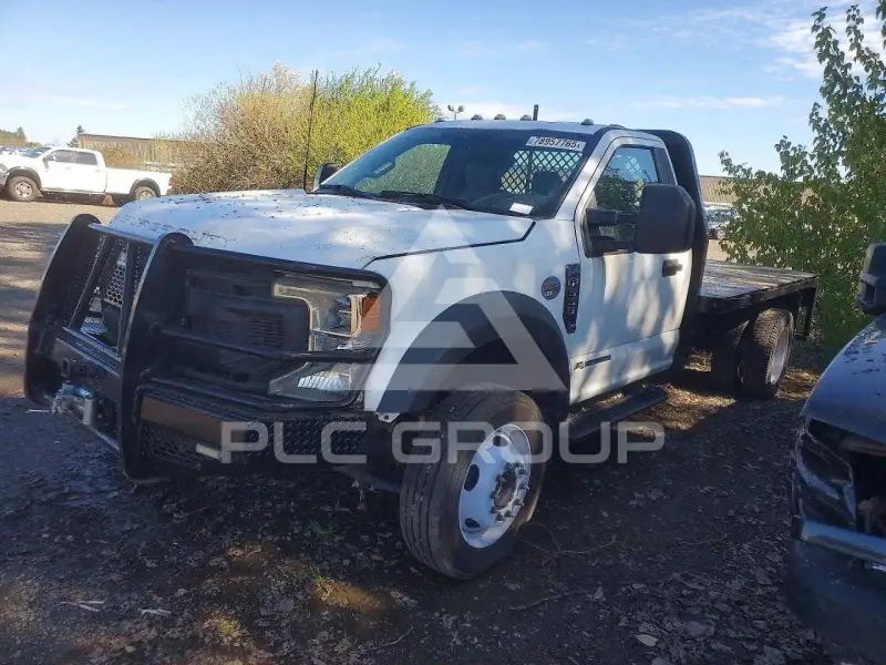 2022 Ford F-550 фото