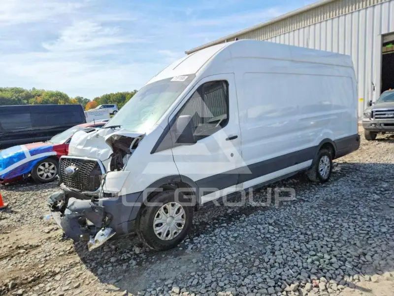 2022 Ford TRANSIT фото