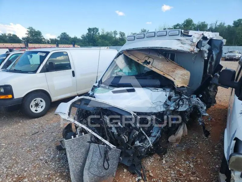 2022 Ford TRANSIT фото