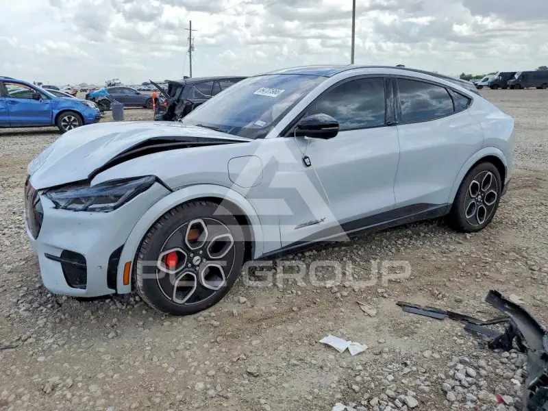 2022 Ford MUSTANG photo