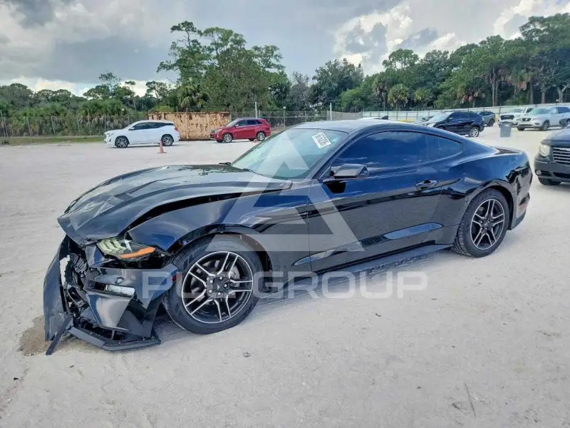 2022 Ford MUSTANG фото