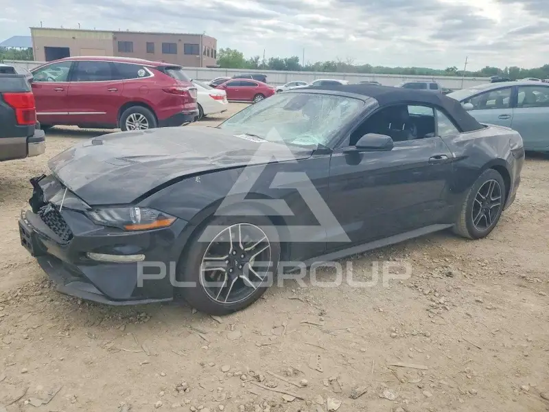 2022 Ford MUSTANG photo