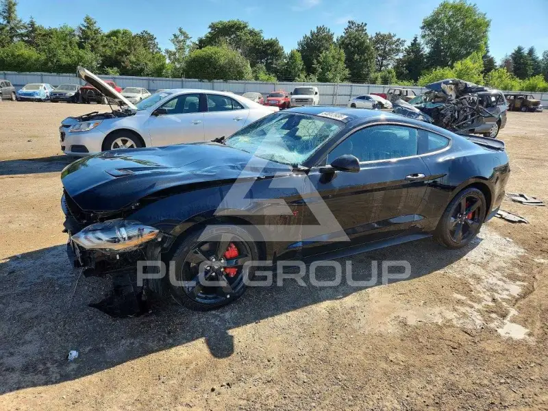 2022 Ford MUSTANG фото