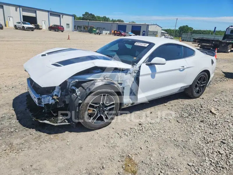 2022 Ford MUSTANG фото