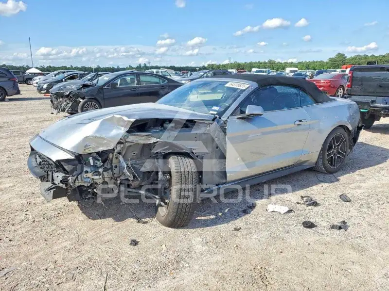 2022 Ford MUSTANG фото