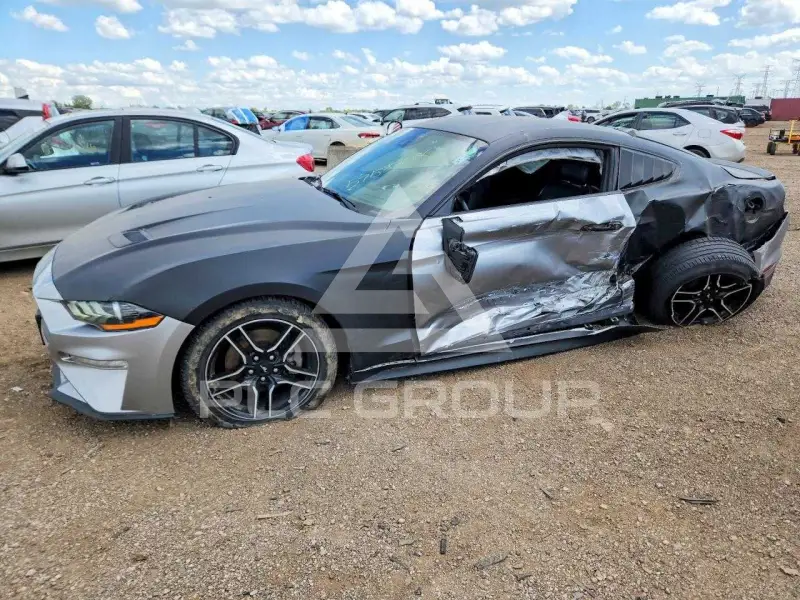 2022 Ford MUSTANG фото