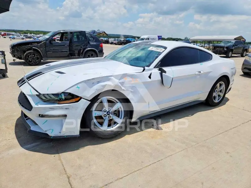 2022 Ford MUSTANG фото
