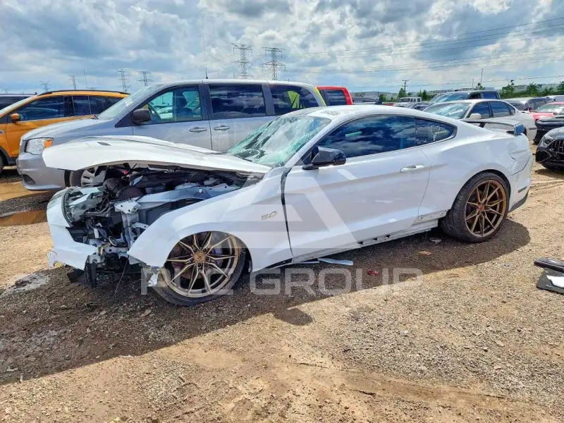 2022 Ford MUSTANG photo