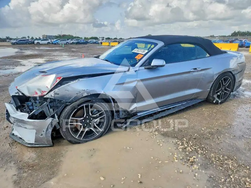2022 Ford MUSTANG фото