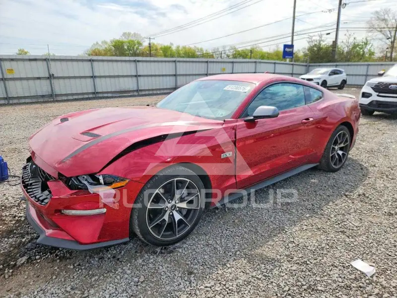 2022 Ford MUSTANG фото
