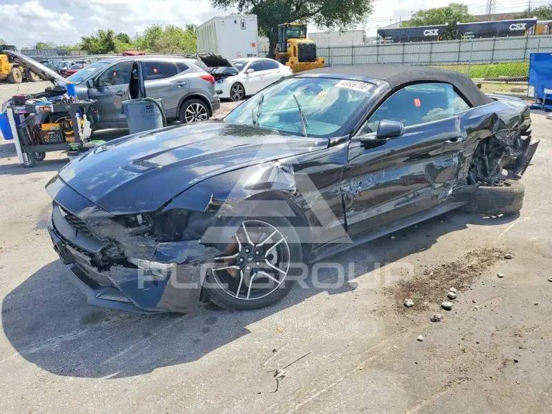 2022 Ford MUSTANG photo