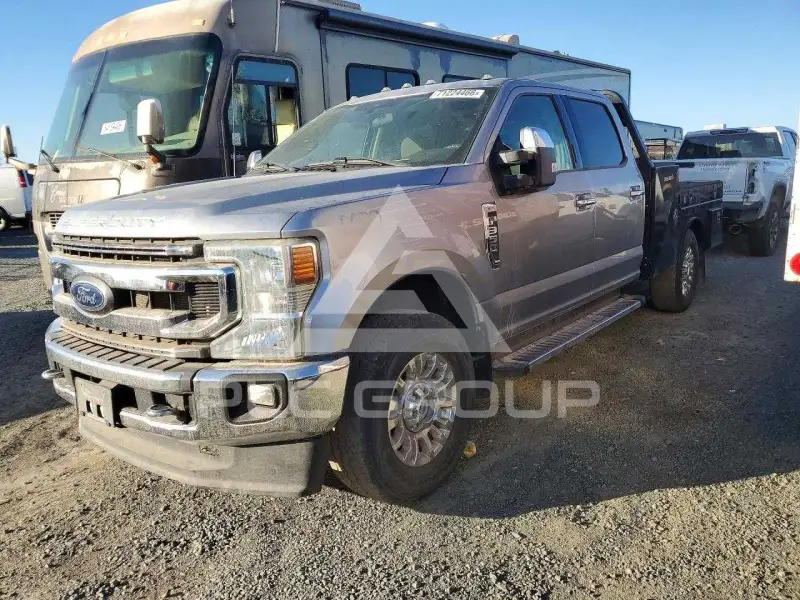 2022 Ford F-350 фото