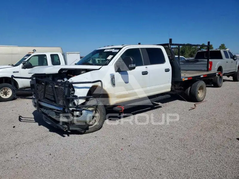 2022 Ford F-350 фото