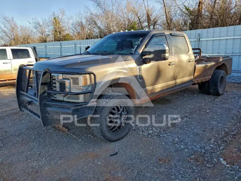 2022 Ford F-350 photo