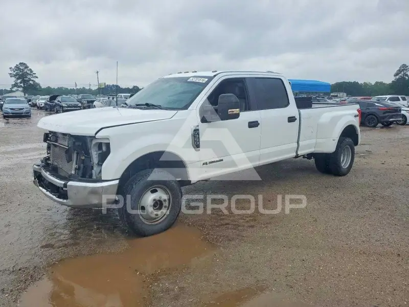 2022 Ford F-350 фото