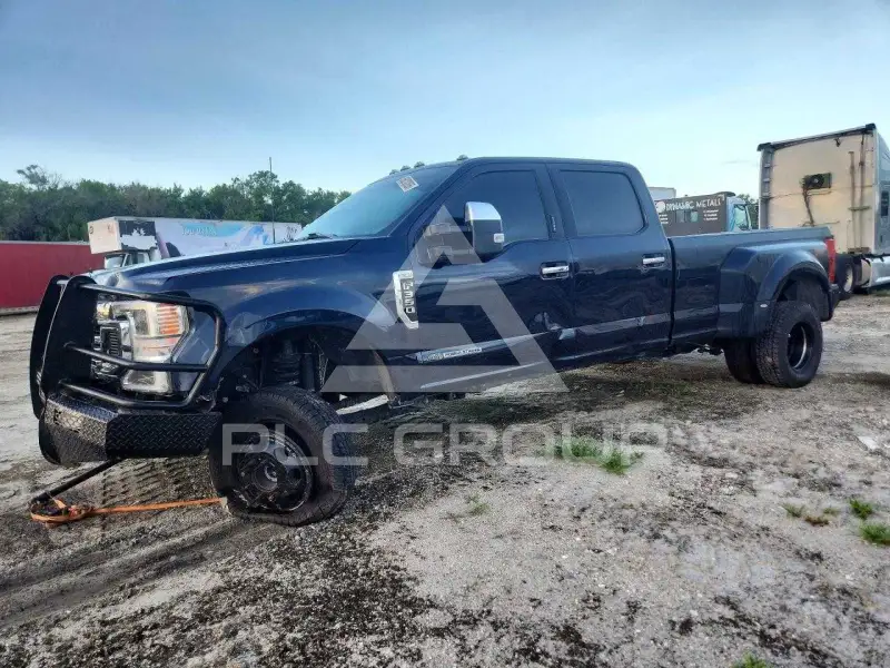 2022 Ford F-350 photo