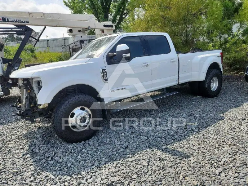 2022 Ford F-350 photo