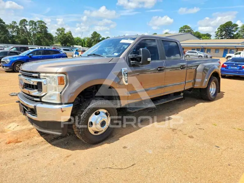 2022 Ford F-350 фото