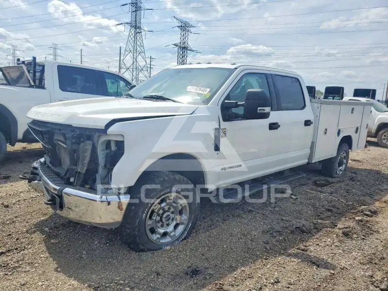 2022 Ford F-350 фото
