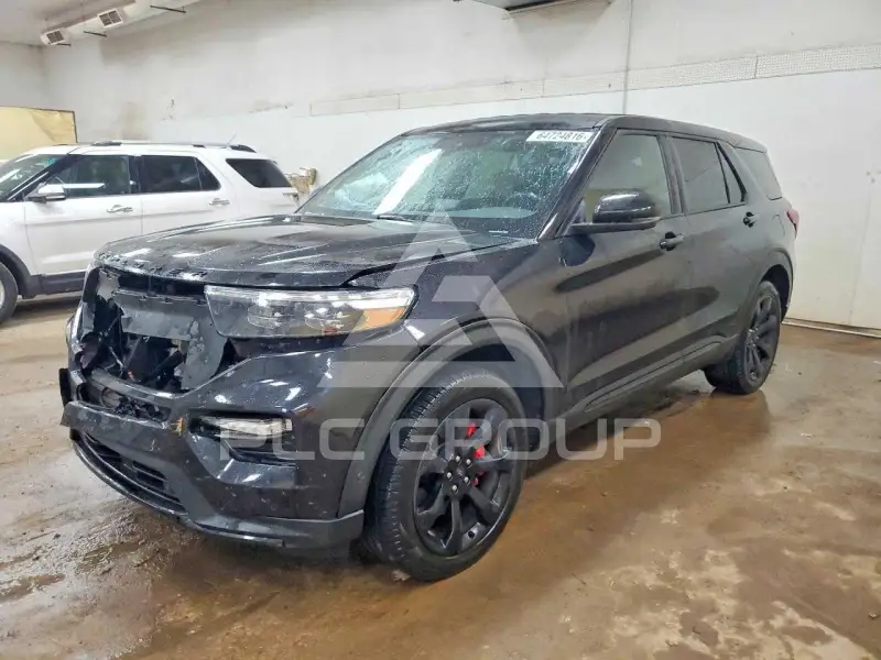 2022 Ford EXPLORER photo
