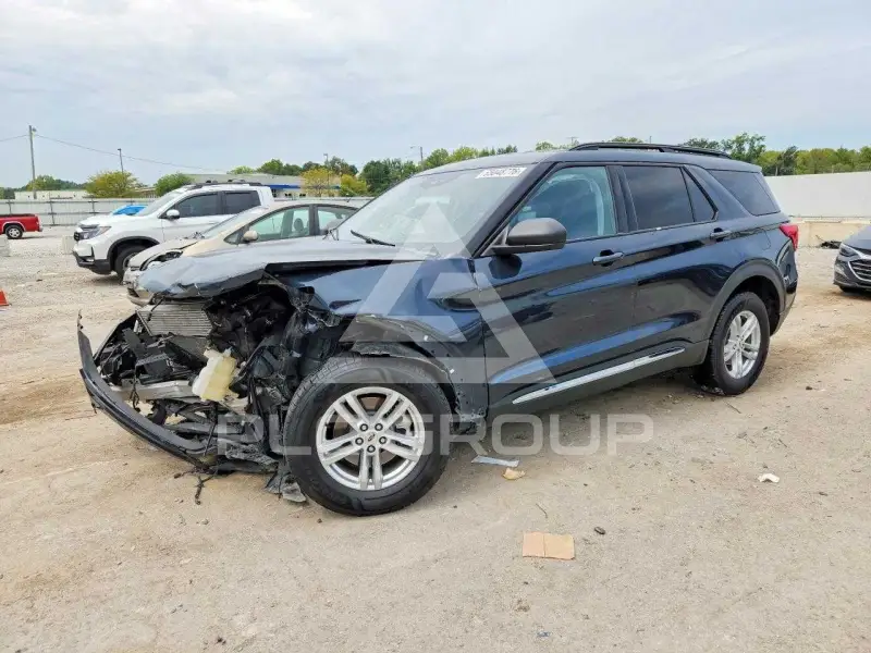 2022 Ford EXPLORER photo