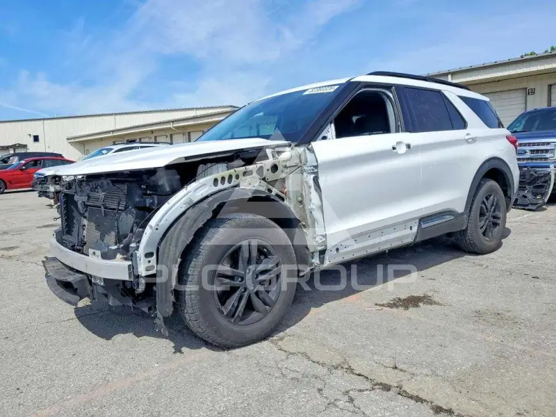 2022 Ford EXPLORER фото