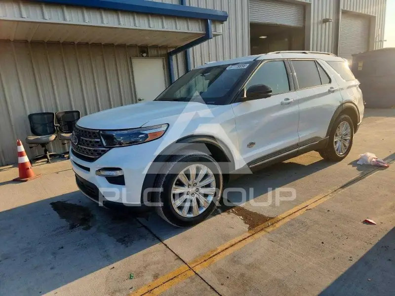2022 Ford EXPLORER photo
