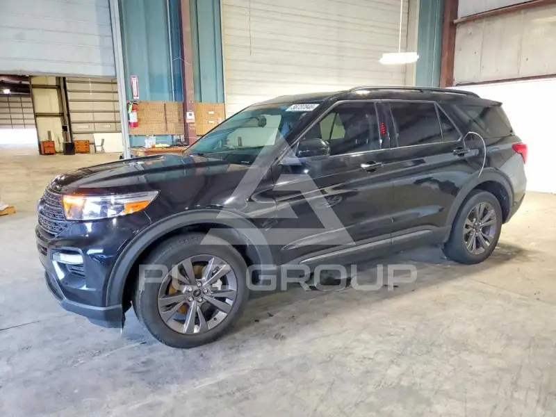 2022 Ford EXPLORER photo
