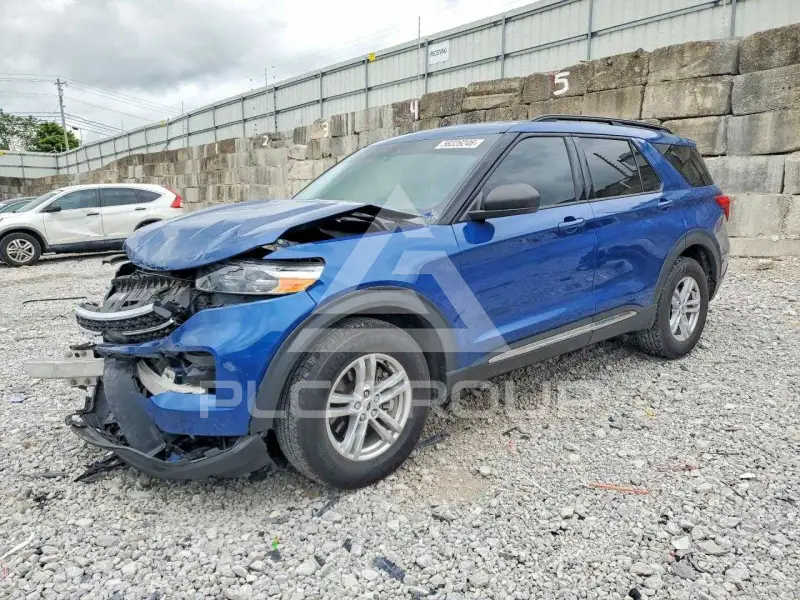 2022 Ford EXPLORER photo