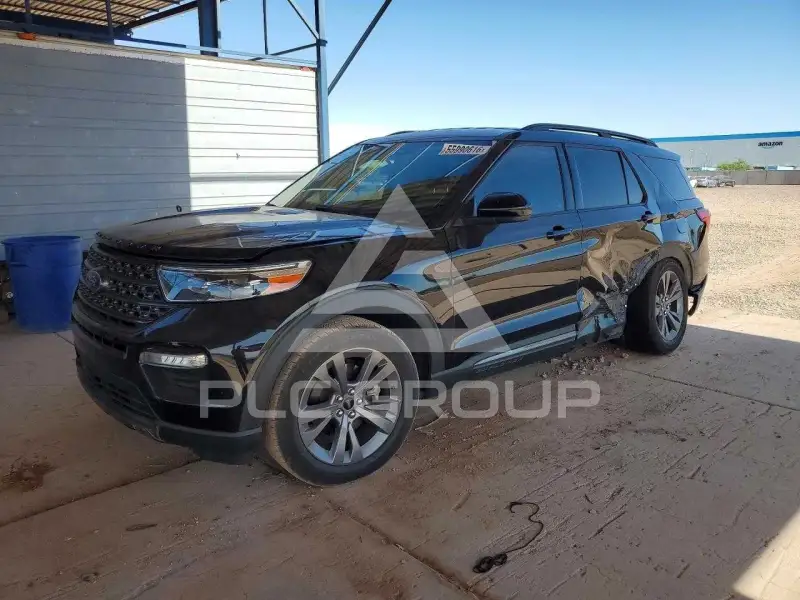 2022 Ford EXPLORER photo