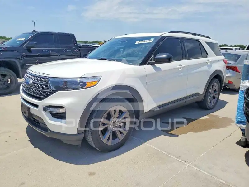 2022 Ford EXPLORER photo