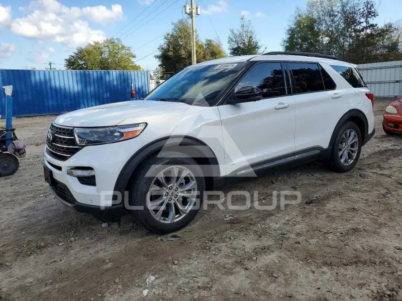 2022 Ford EXPLORER photo