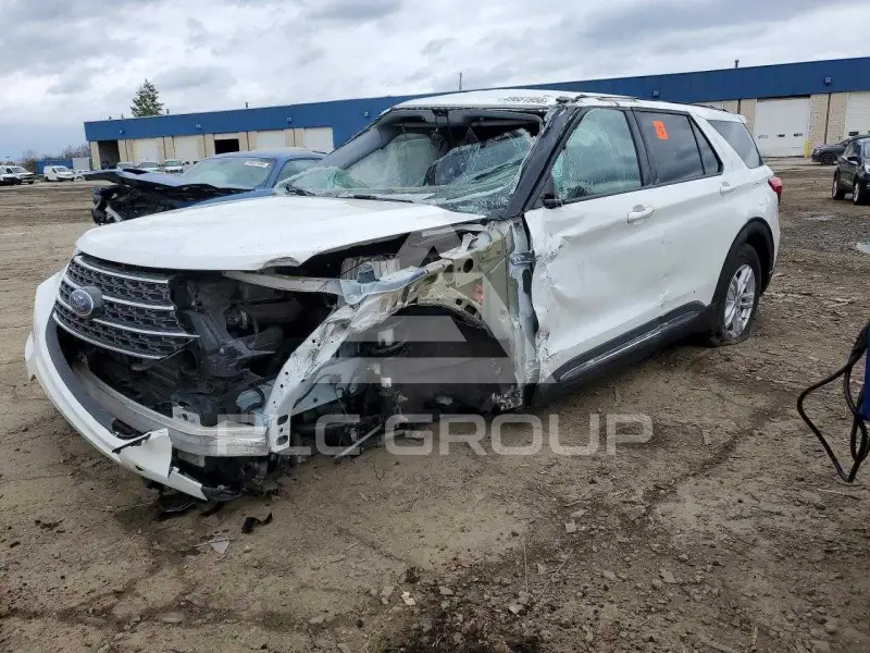 2022 Ford EXPLORER photo