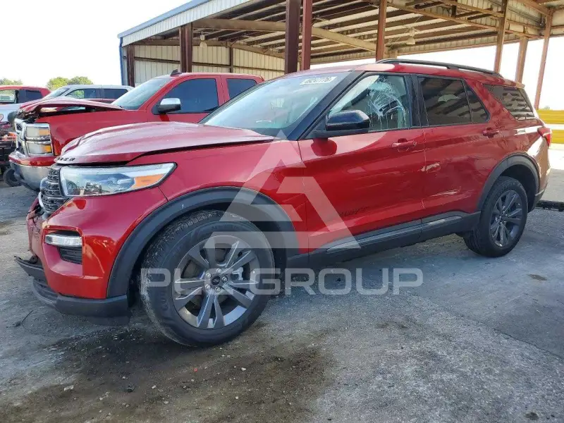 2022 Ford EXPLORER photo