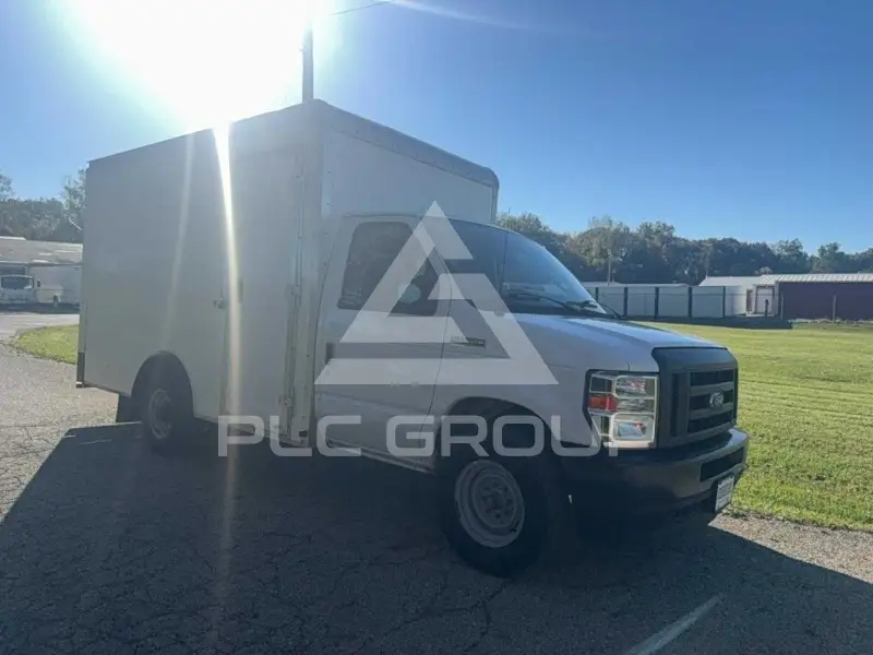 2022 Ford ECONOLINE фото