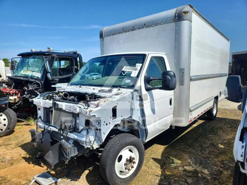 2022 Ford ECONOLINE фото