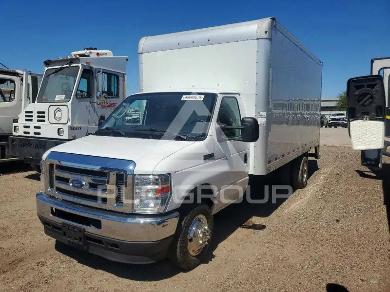 2022 Ford ECONOLINE фото