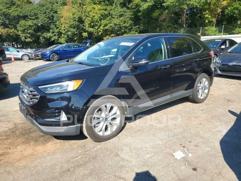 2022 Ford EDGE photo