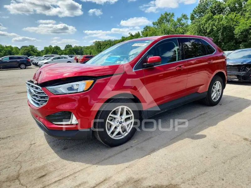 2022 Ford EDGE photo